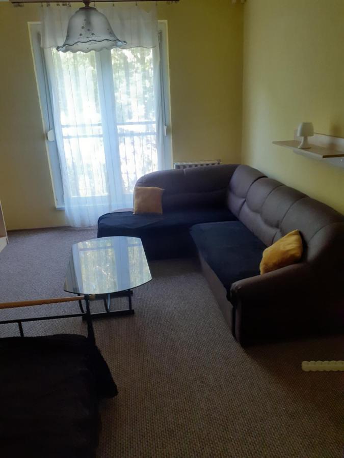 Jókai Apartman Békéscsaba Exterior foto